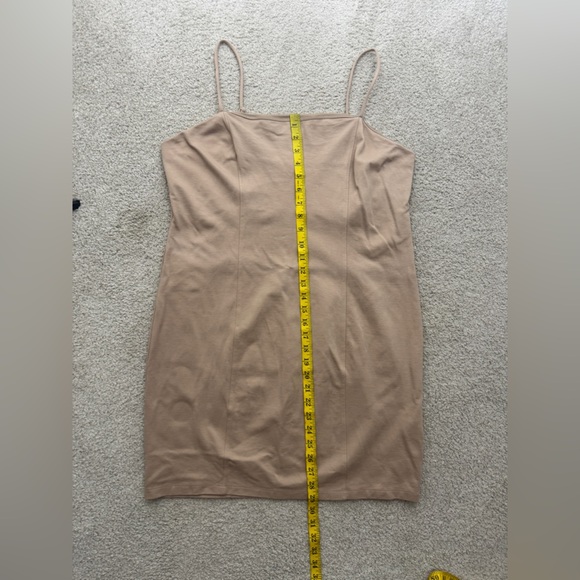 Women’s Tan Plus Size Forever 21 Dress - Picture 6 of 6